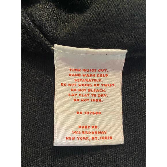 Ruby Rd. Women's Black Center Rose Accented Cardigan Hook/Eye Closure Size Large - Picture 7 of 7